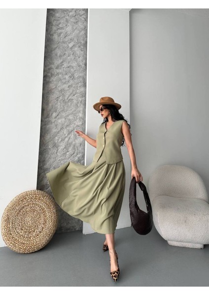 Kadın Alt Üst Takım Şık Düğme Detaylı Premium Yelek Etek Ikili Takım Elbise fiyatları