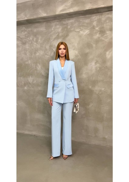 Kadın Saten Detaylı Mostralı Takım Elbise