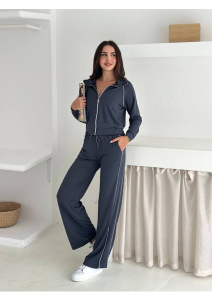 Kadın Fermuarlı Kapüşonlu Rahat Fit Iki Parça Set Eşofman Takımı