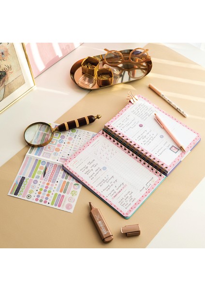 2026 A5 Spiralli Renkli Haftalık Ajanda 12 Aylık – Motivasyon Sayfalı Siyah modelleri
