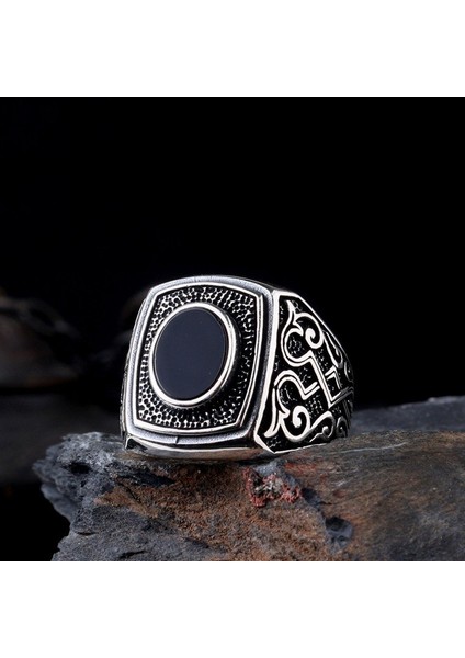 Oval Onix Taşlı Desen Motifli 925 Ayar Gümüş Erkek Yüzük fiyatları