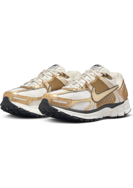 Zoom Vomero 5 'metallic Gold' Kadın Sneaker Ayakkabı (Dar Kalıp) modelleri