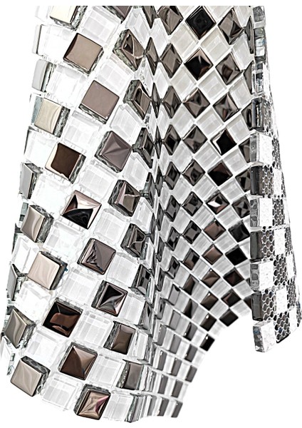 Mutfak Tezgah Arası ve Iç Dekorasyon Için 15X15MM. Beyaz - Gümüş Krom Damalı 30X30CM. Fileli Kristal Cam Mozaik ( 11 File Karo = 1m2 Fiyatıdır. ) modelleri
