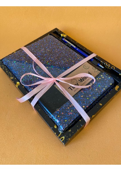 Simli Kapaklı Defter, Makyaj / Kalem Çantası ve 1 Adet Kalem Hediyelik Set Lacivert fiyatları