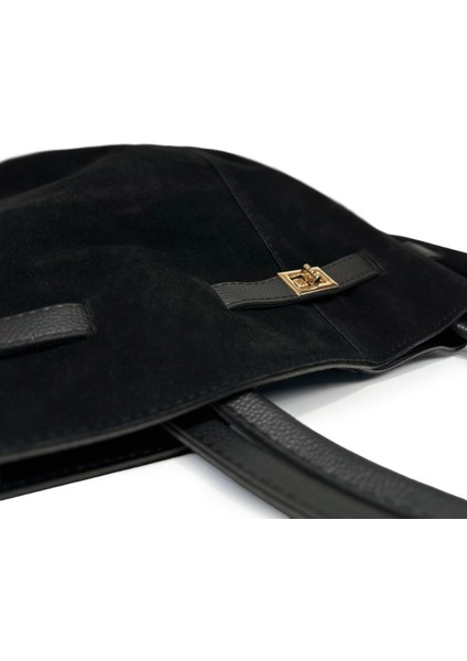 Kadın Siyah Süet Suni Deri, Astarlı, Çıtçıtlı, Kilit Detaylı El, Kol ve Omuz Çantası fiyatları