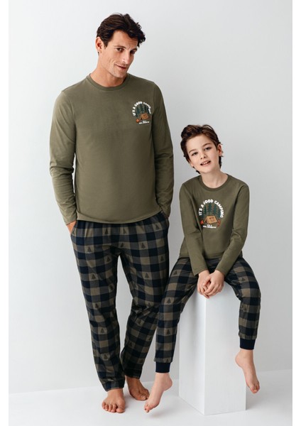 Erkek Çocuk Haki Pijama Takımı fiyatları