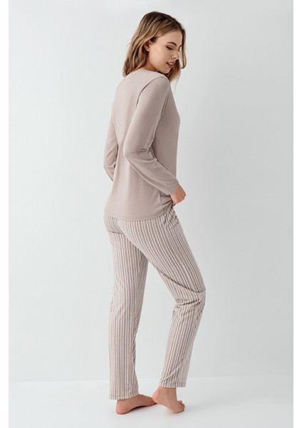 Kadın Kahverengi Pijama Takımı fırsatları