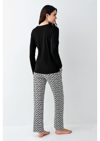 Kadın Siyah Pijama Takımı fırsatları