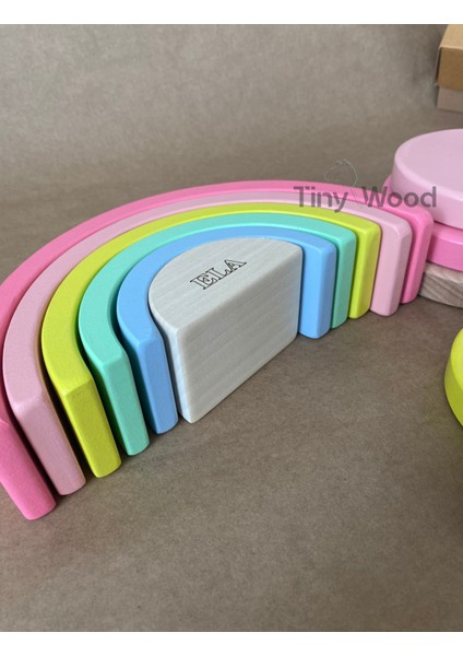 Isme Özel Waldorf 6 Parçalı Gökkuşağı ve 6’lı Peg Bebek Tabla Seti – Eğitici Ahşap Oyuncak fırsatları