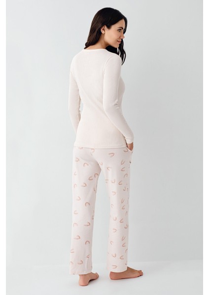 Kadın Pembe Pijama Takımı fırsatları