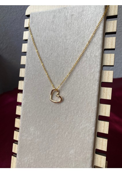 Kararmaz Çelik Sarkan Kalp Detaylı Gold Kolye fırsatları