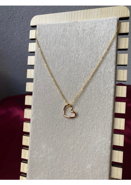 Kararmaz Çelik Sarkan Kalp Detaylı Gold Kolye