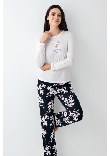 Kadın Beyaz Pijama Takımı