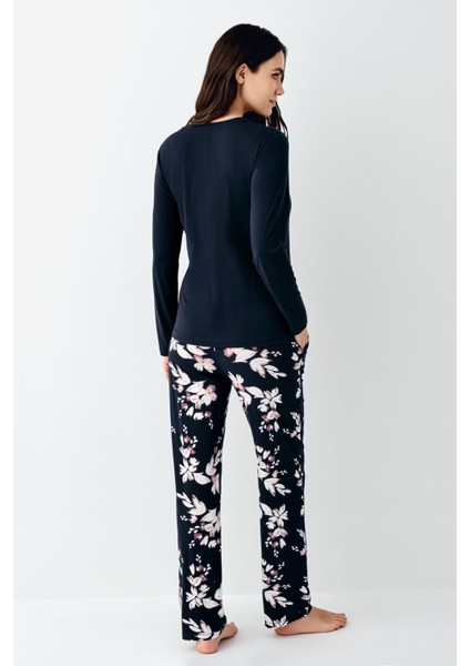 Kadın Lacivert Pijama Takımı fırsatları