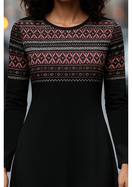 Kadın Uzun Kollu Bisiklet Yaka Etnik Desenli Kısa Şardonlu Dalgıç Elbise fiyatları