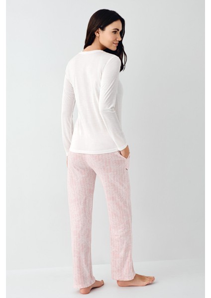 Kadın Beyaz Pijama Takımı fırsatları