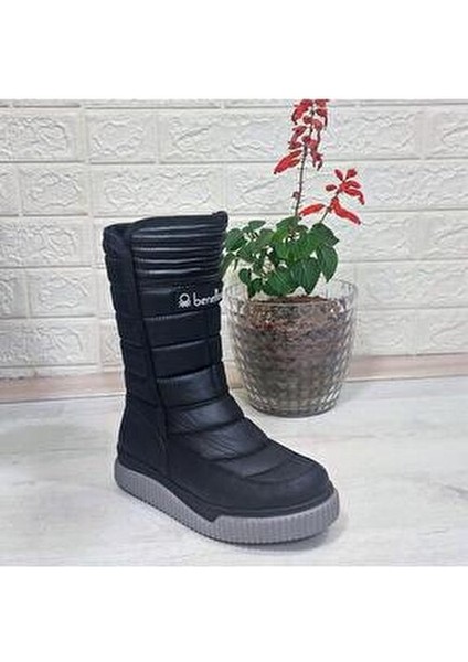 50027 Siyah İçi Kürklü Fermuarlı Kaymaz Kadın Kar Botu