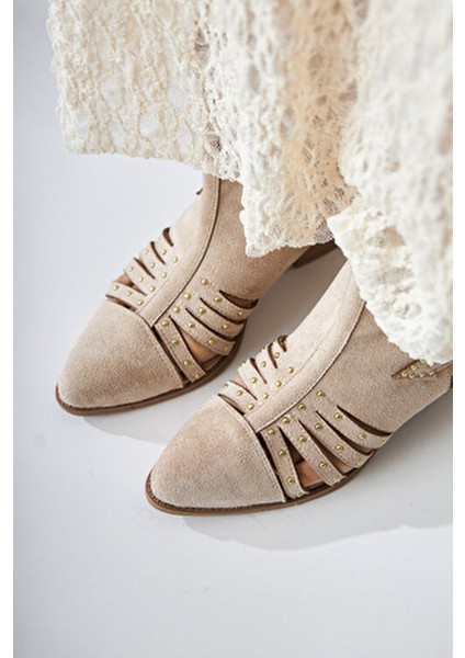 Mayra Bej Süet Troklu Arkadan Fermuarlı Kadın Western Yazlık Bot