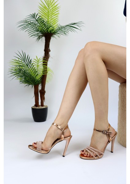 Kadın Önü Taşlı Ince Topuk Abiye Ayakkabı indirimleri