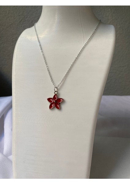 Kırmızı Çiçek Detaylı Gümüş Kolye fiyatları