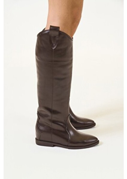 Kora Koyu Kahve Hakiki Deri Kadın Gizli Topuklu Çizme Şık ve Modern Tasarım