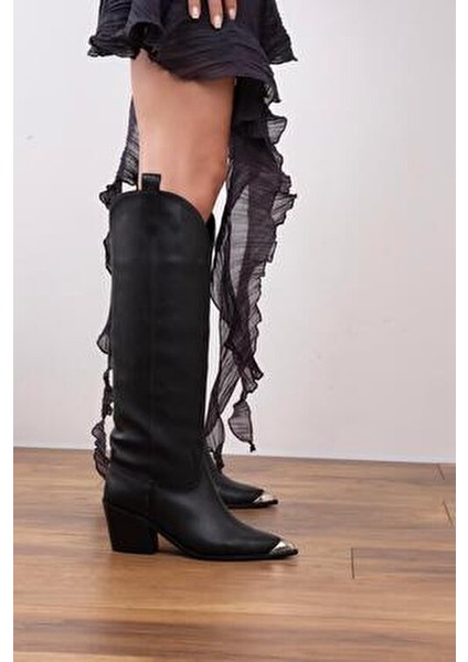 Siyah Kovboy Çizme Metal Uçlu Konforlu Kullanım 51 cm Yükseklik 7,5 cm Topuk