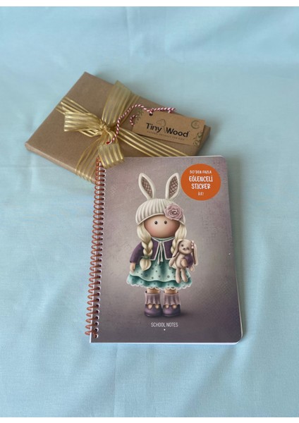 Tilda 16,5X22,5 cm 80 Yaprak Çizgili Karton Kapak Spiralli Defter + 50’den Fazla Sticker