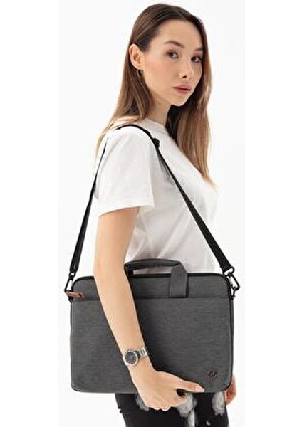 Su Geçirmez Kumaş Evrak ve Laptop Çantası 13-14 İnç Siyah