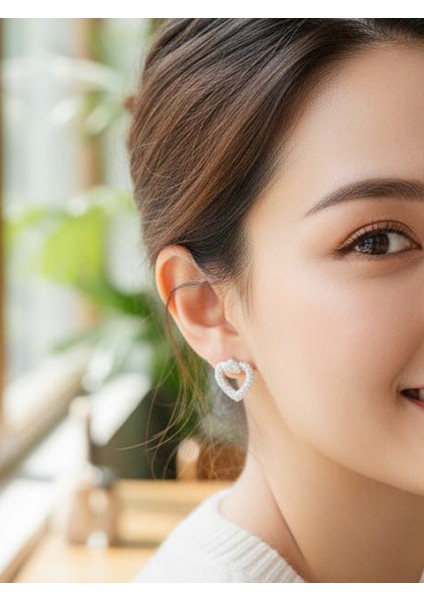 Pelamıngo Kadın 925 Ayar Gümüş Iki Kalpli ZirkonTaşlı Aşk Fısıltısı Küpe