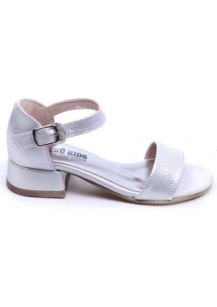 Gümüş Kız Çocuk Topuklu Ayakkabı 051.08
