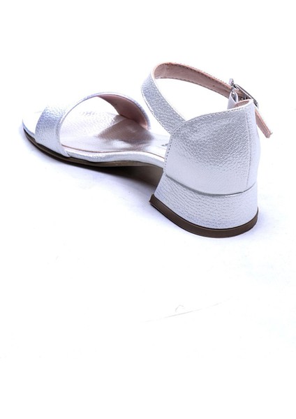 Gümüş Kız Çocuk Topuklu Ayakkabı 051.08