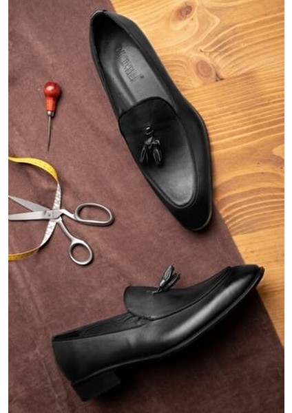 Smug Deri Erkek Klasik Ayakkabı Antibakteriyel İç Yüzey ile Rahat Kullanım