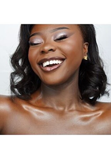 Likit Aydınlatıcı Yüz ve Vücut İçin Parlaklık 70 ml Soğuk Tonlu Mermer Dokulu