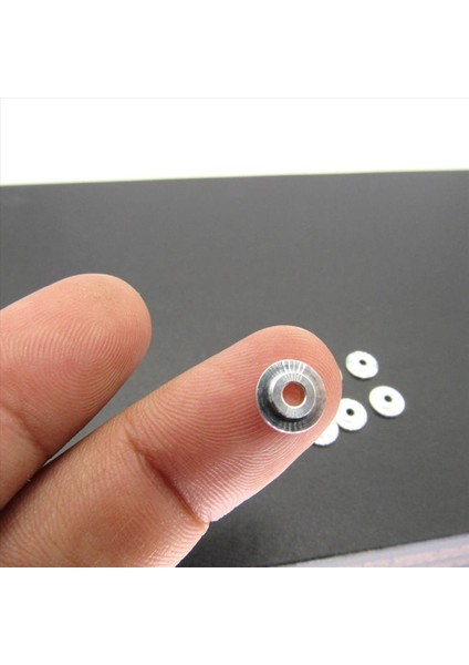 160PCS Counterunk Şemsiye Düz Kafa Yuvarlak Kafa Vidası Içbükey Mn D90 D91 MN99S Rc Araba Parçaları Için (Yurt Dışından) indirimleri