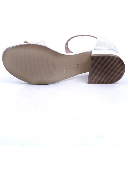 Gümüş Kız Çocuk Topuklu Ayakkabı 051.08 fırsatları