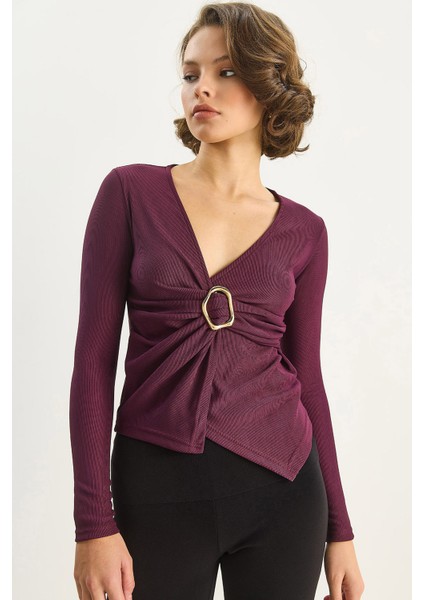 Kadın Kruvaze Yaka Gold Toka Detaylı Uzun Kollu Bluz