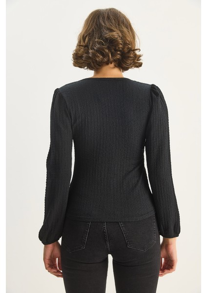 Kadın Kare Yaka Uzun Kollu Gofre Bluz