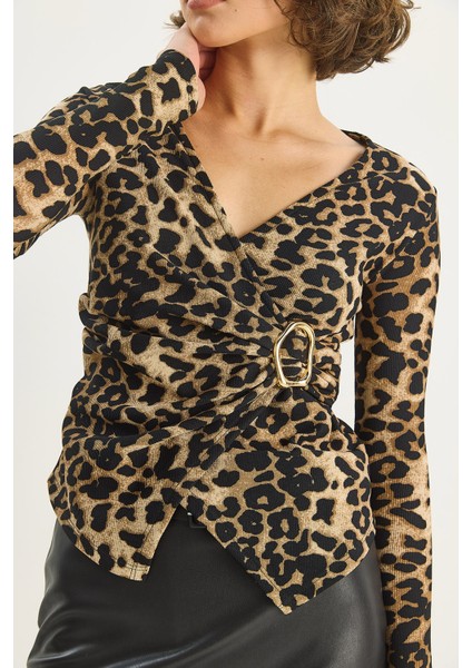 Kadın Kruvaze Yaka Gold Toka Detaylı Uzun Kollu Bluz indirimleri