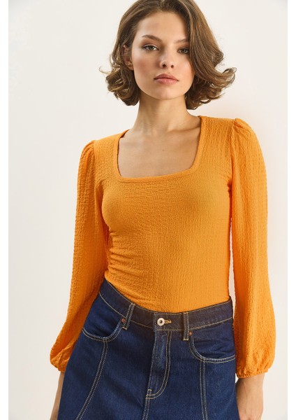 Kadın Kare Yaka Uzun Kollu Gofre Bluz fırsatları