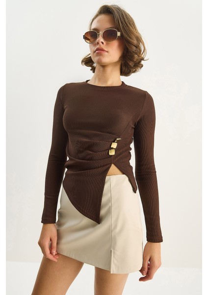 Kadın Bisiklet Yaka Asimetrik Kesim Aksesuar Detaylı Fitilli Bluz fırsatları