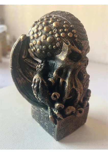 Yeşil Cadılar Bayramı Süsleri Crusu Efsanevi Heykeller Reçine El Sanatları (Yurt Dışından) fırsatları