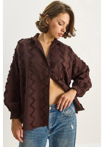 Kadın Zikzak Püsküllü Oversize Gömlek