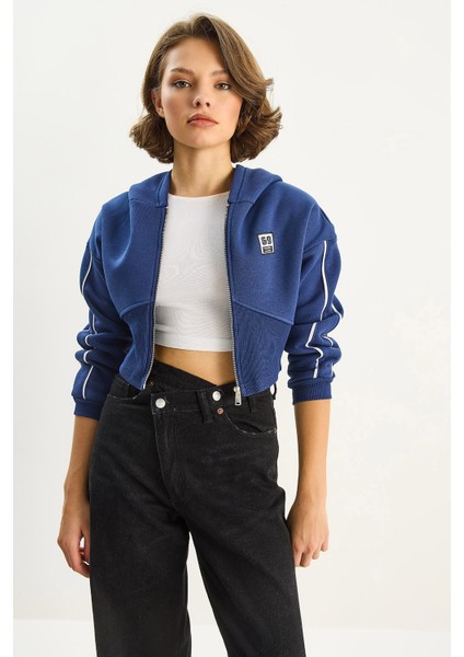 Kadın Kapüşonlu Fermuarlı Korse Detaylı Şardonlu Crop Hırka modelleri