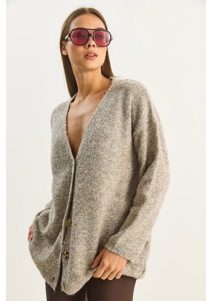 Kadın V Yaka Oversize Buklet Carmen Triko Hırka fiyatları