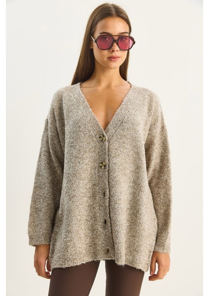 Kadın V Yaka Oversize Buklet Carmen Triko Hırka indirimleri