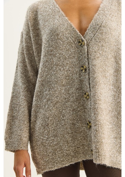 Kadın V Yaka Oversize Buklet Carmen Triko Hırka