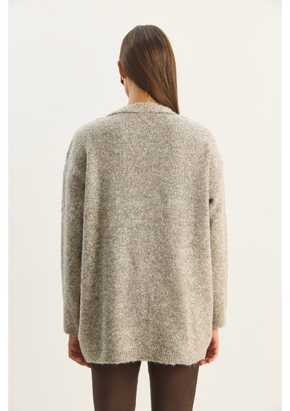 Kadın V Yaka Oversize Buklet Carmen Triko Hırka