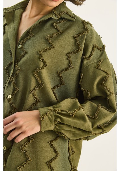 Kadın Zikzak Püsküllü Oversize Gömlek