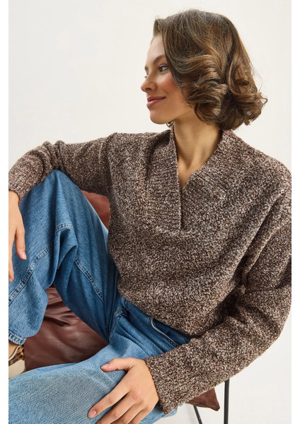 Kadın Özel Dokulu V Yaka Buklet Triko Kazak fiyatları