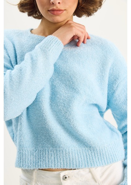 Kadın Kare Yaka Yumuşak Doku Triko Kazak